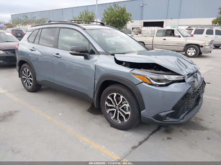 TOYOTA COROLLA CROSS SE