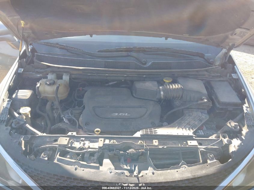 2017 Chrysler Pacifica Touring-L VIN: 2C4RC1BG9HR613511 Lot: 43682327