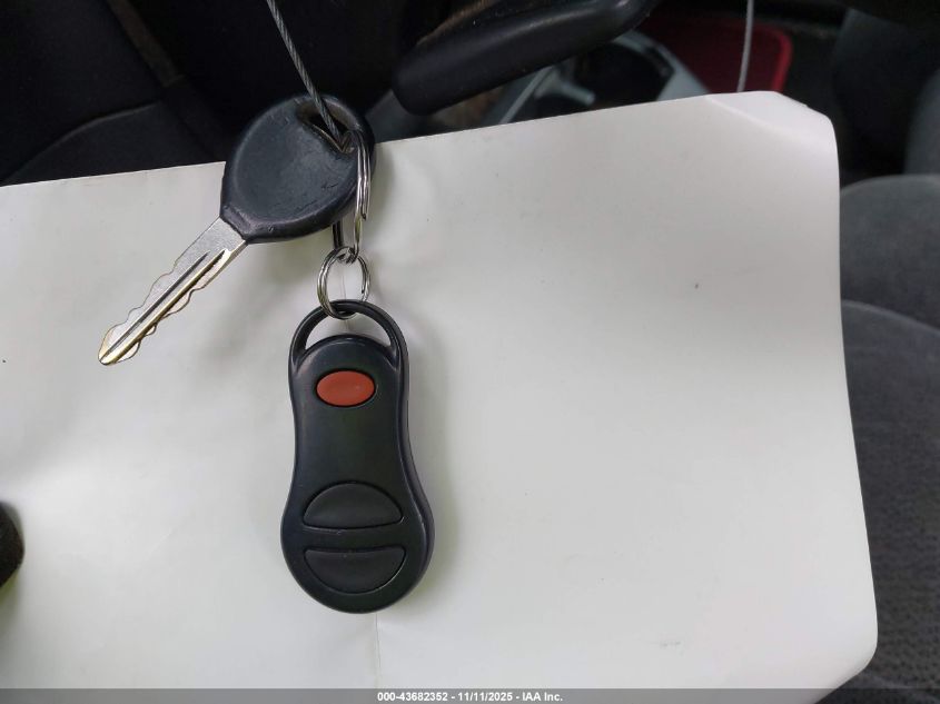 2003 Dodge Dakota Slt VIN: 1D7HL42X03S146537 Lot: 43682352