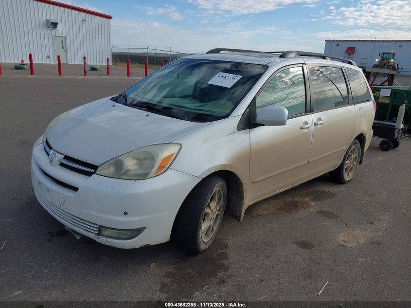 5TDBA22CX5S053236 2005 TOYOTA SIENNA photo no. 2