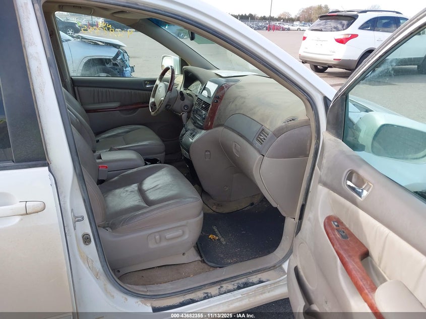 5TDBA22CX5S053236 2005 TOYOTA SIENNA photo no. 5