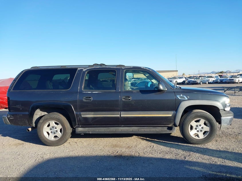 2004 Chevrolet Suburban 1500 Ls VIN: 1GNEC16T24J268995 Lot: 43682368