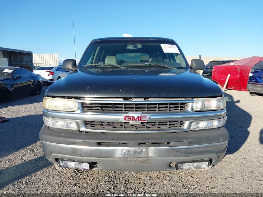 2004 Chevrolet Suburban 1500 Ls VIN: 1GNEC16T24J268995 Lot: 43682368