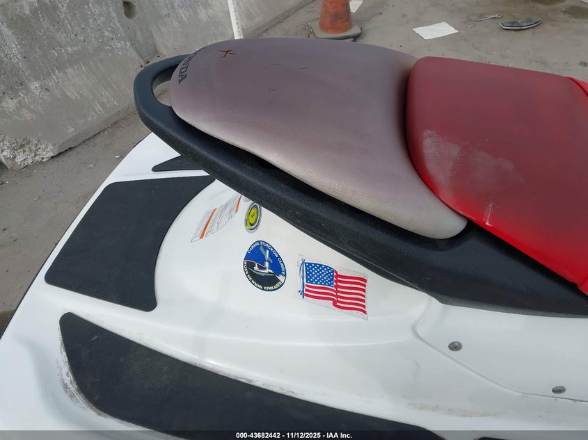 HPSB0889C505 2005 HONDA  photo no. 8