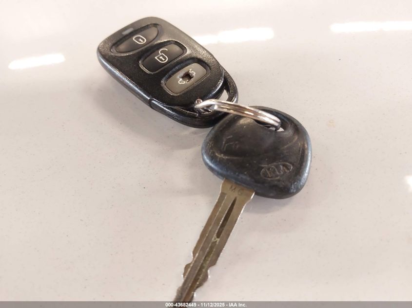 2006 Kia Optima Ex V6 (New)/Lx V6 (New) VIN: KNAGE124265040479 Lot: 43682449