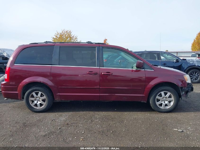 2008 Chrysler Town & Country Touring VIN: 2A8HR54P28R797262 Lot: 43682476