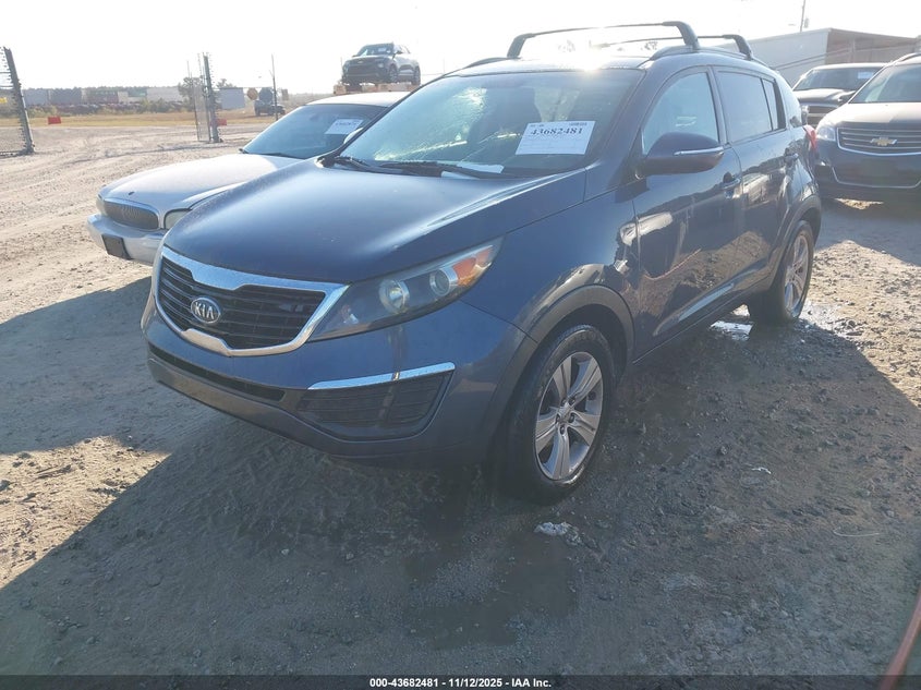 KNDPB3A2XB7054541 2011 KIA SPORTAGE photo no. 2