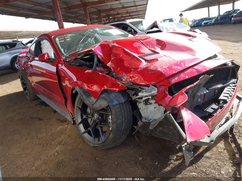 FORD MUSTANG GT FASTBACK
