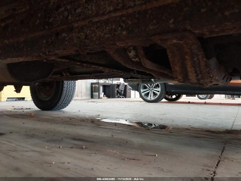 2002 Ford F-150 Lariat/Xl/Xlt VIN: 1FTRX18L42NB25287 Lot: 43682490