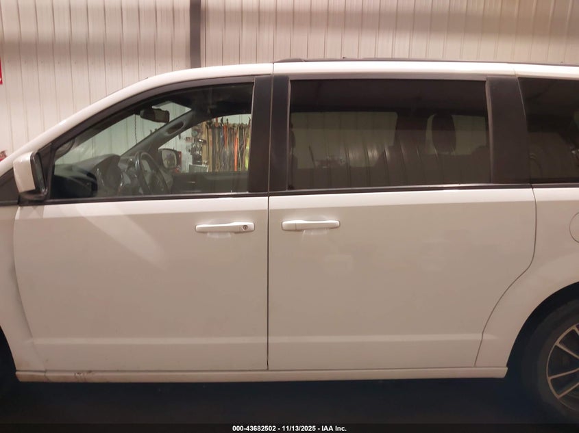 2019 Dodge Grand Caravan Gt VIN: 2C4RDGEG5KR647769 Lot: 43682502