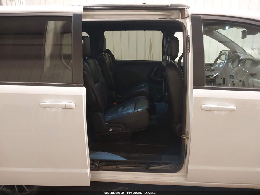 2019 Dodge Grand Caravan Gt VIN: 2C4RDGEG5KR647769 Lot: 43682502