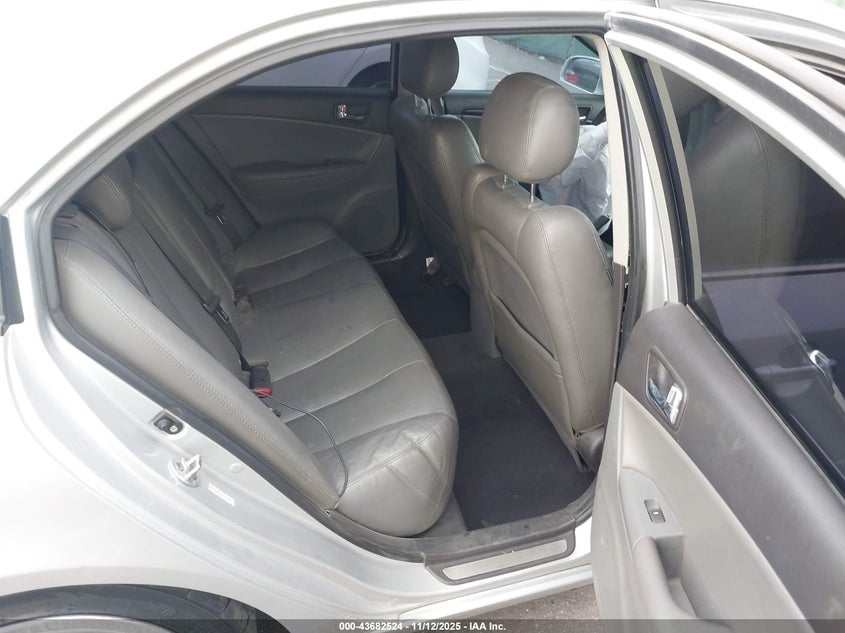 5NPEU46C89H501365 2009 HYUNDAI SONATA photo no. 8