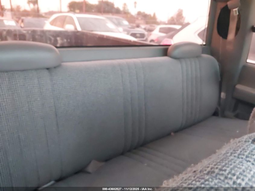 1997 Chevrolet C1500 Fleetside VIN: 1GCEC19WXVE246851 Lot: 43682527