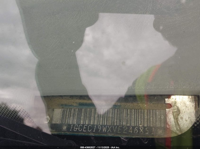 1997 Chevrolet C1500 Fleetside VIN: 1GCEC19WXVE246851 Lot: 43682527