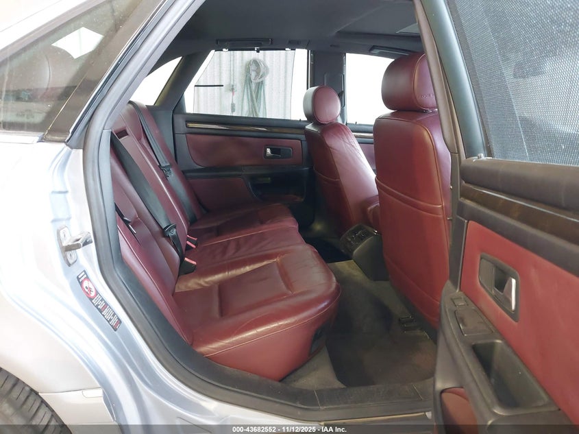 2003 Audi S8 4.2 VIN: WAUGU44D33N002658 Lot: 43682552