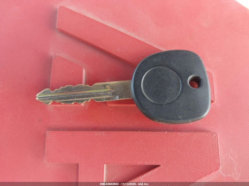 2003 Chevrolet Avalanche 1500 VIN: 3GNEK13T13G145017 Lot: 43682582