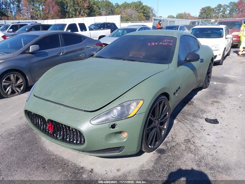 ZAMGJ45A390044247 2009 MASERATI GRANTURISMO photo no. 2