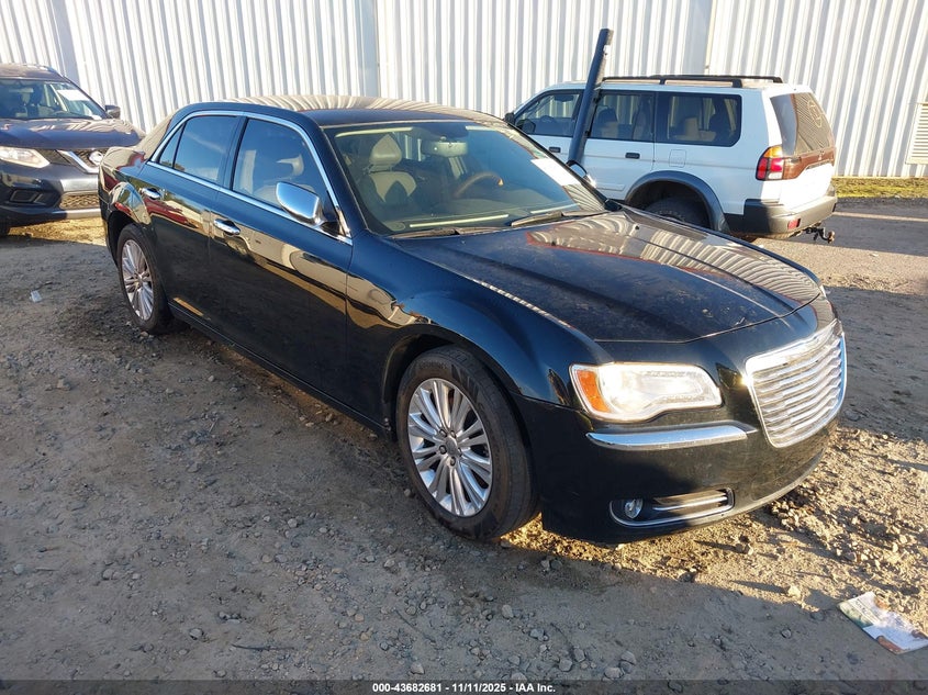 CHRYSLER 300C AWD
