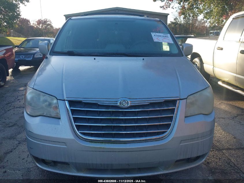 2010 Chrysler Town & Country Touring VIN: 2A4RR5D18AR315367 Lot: 43682686