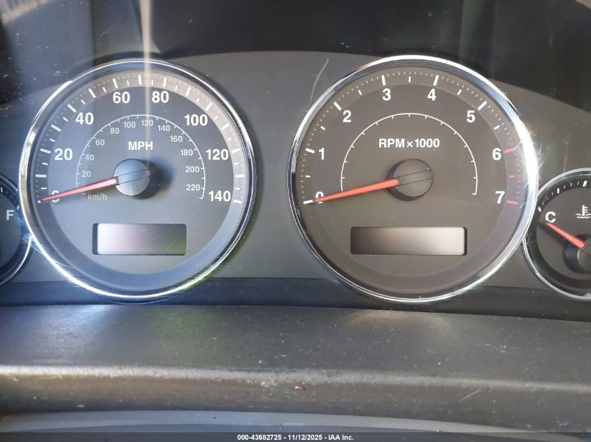 2008 Jeep Commander Sport VIN: 1J8HH48K68C116203 Lot: 43682725