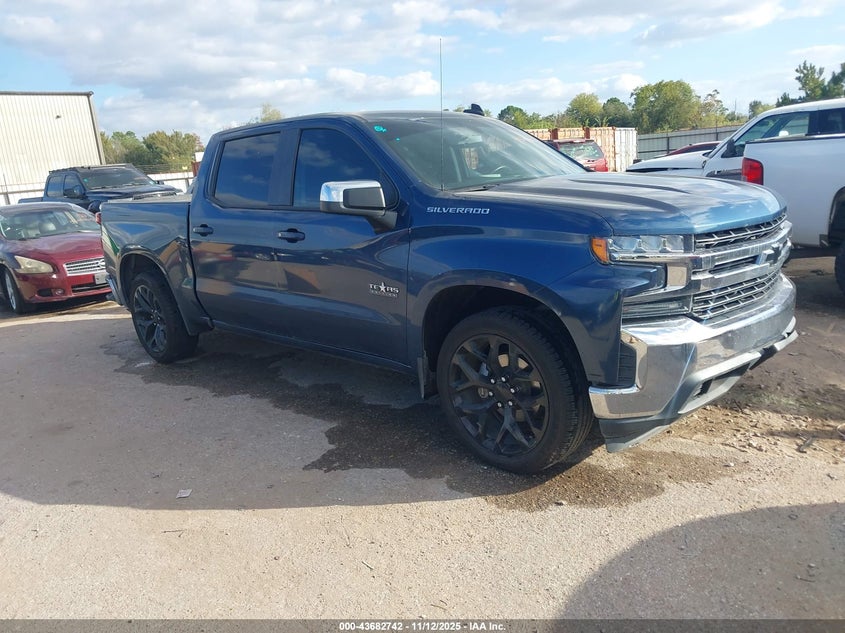 CHEVROLET SILVERADO 1500 LT