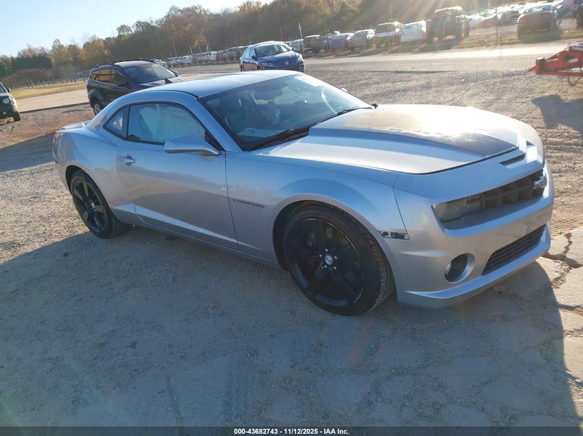 CHEVROLET CAMARO 2SS