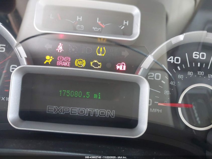 2007 Ford Expedition Xlt VIN: 1FMFU15517LA88540 Lot: 43682748