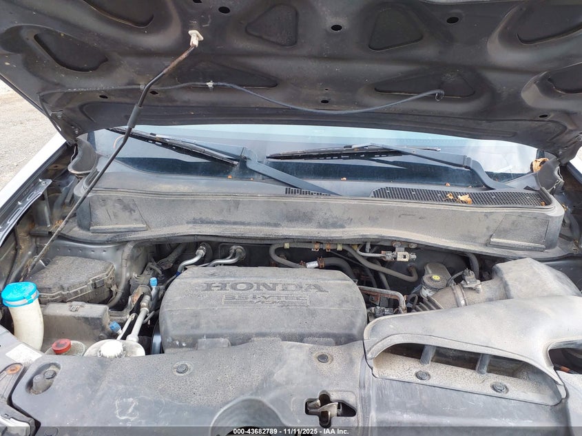 5FNYF4H2XBB098215 2011 HONDA PILOT photo no. 10