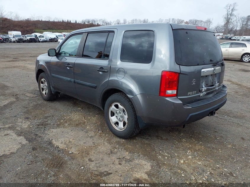 5FNYF4H2XBB098215 2011 HONDA PILOT photo no. 3