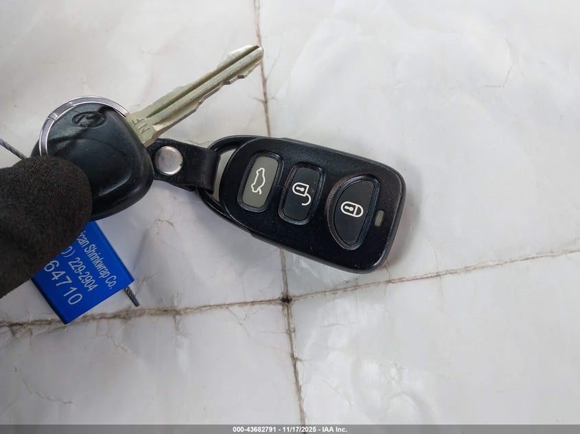 5NPEU46F07H186648 2007 HYUNDAI SONATA photo no. 11