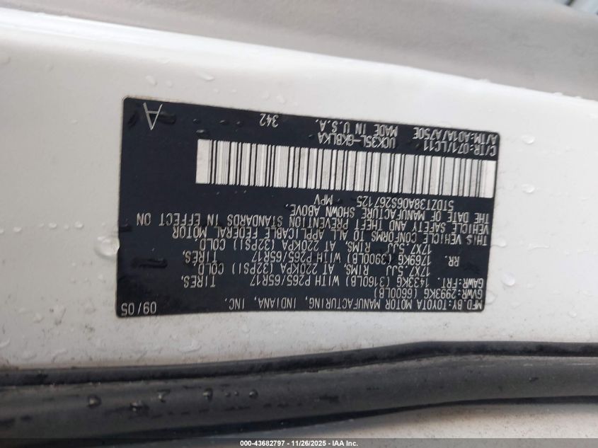 2006 Toyota Sequoia Limited V8 VIN: 5TDZT38A06S267125 Lot: 43682797