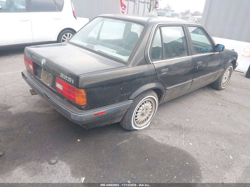 WBAAD231XLED25058 1990 BMW 3ER photo no. 4
