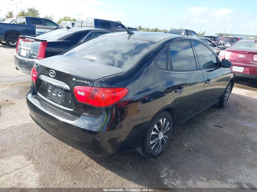 KMHDU4AD5AU014819 2010 HYUNDAI ELANTRA photo no. 4