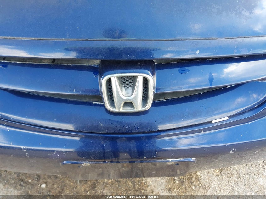 1HGEM22952L054947 2002 HONDA CIVIC photo no. 6