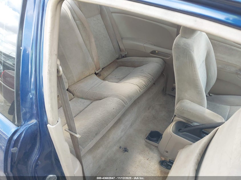 1HGEM22952L054947 2002 HONDA CIVIC photo no. 8