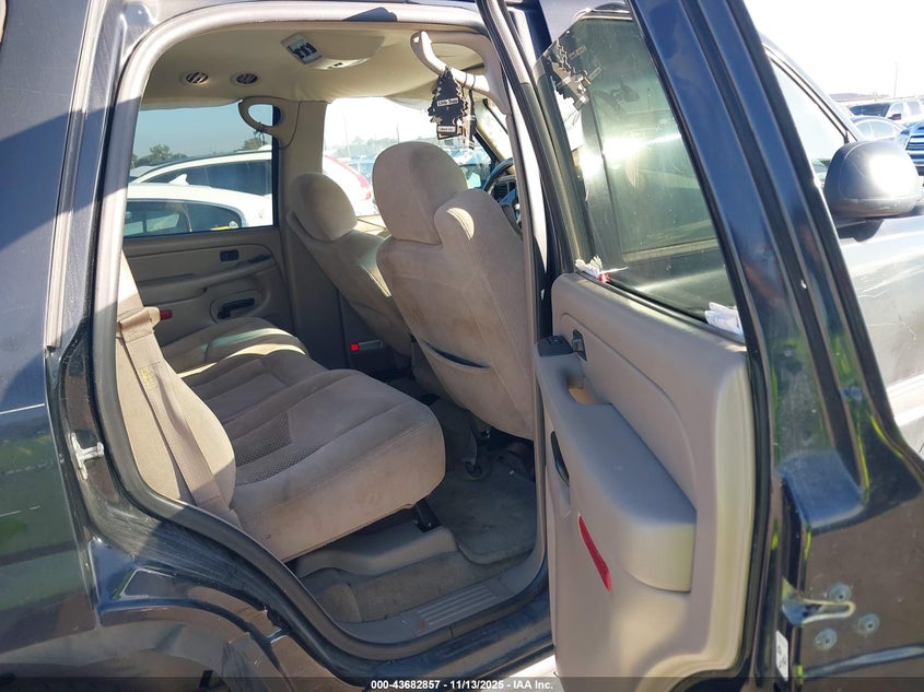 2005 Chevrolet Tahoe Ls VIN: 1GNEC13V75R136856 Lot: 43682857