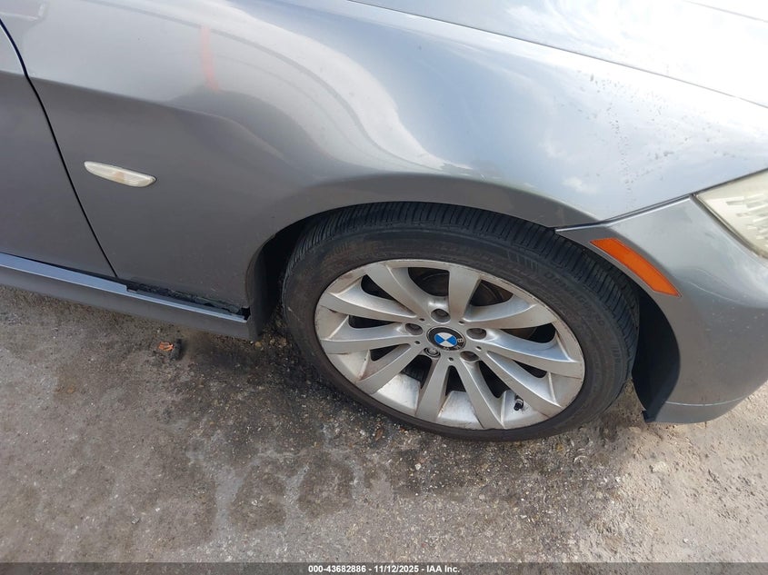 WBAPH7G56BNN04184 2011 BMW 3ER photo no. 6