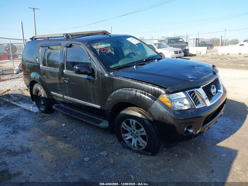 NISSAN PATHFINDER SILVER