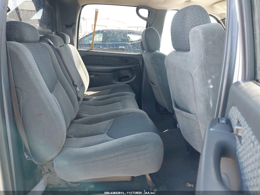 2004 Chevrolet Avalanche 1500 VIN: 3GNEK12T64G253944 Lot: 43682911