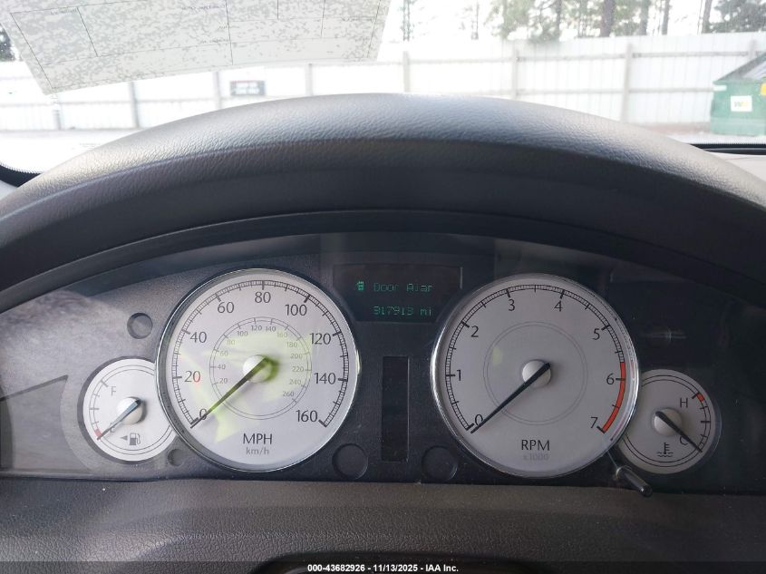 2007 Chrysler 300C VIN: 2C3KA63H27H705838 Lot: 43682926