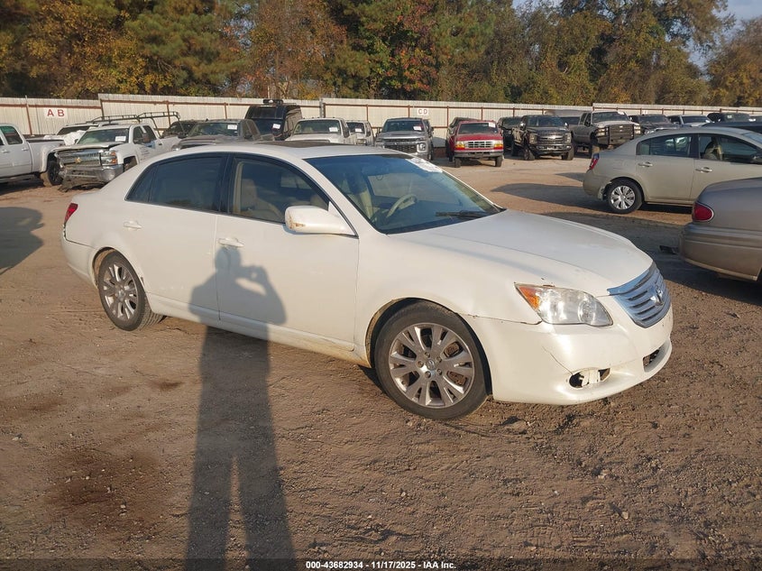 TOYOTA AVALON XLS
