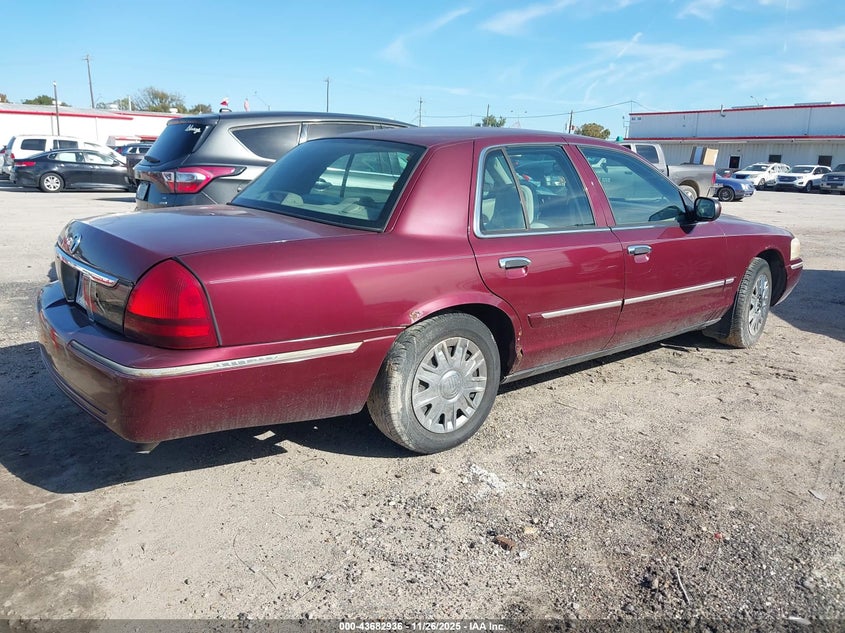 2MEFM74V47X633821 2007 MERCURY GRAND MARQUIS photo no. 4