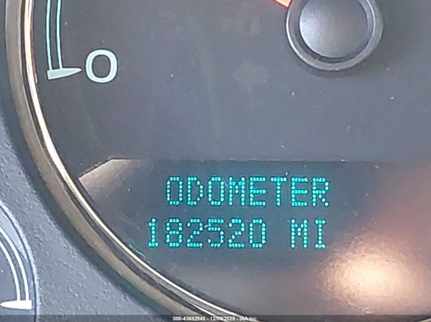 2010 GMC Yukon Xl 1500 Denali VIN: 1GKUKMEF3AR157698 Lot: 43682940