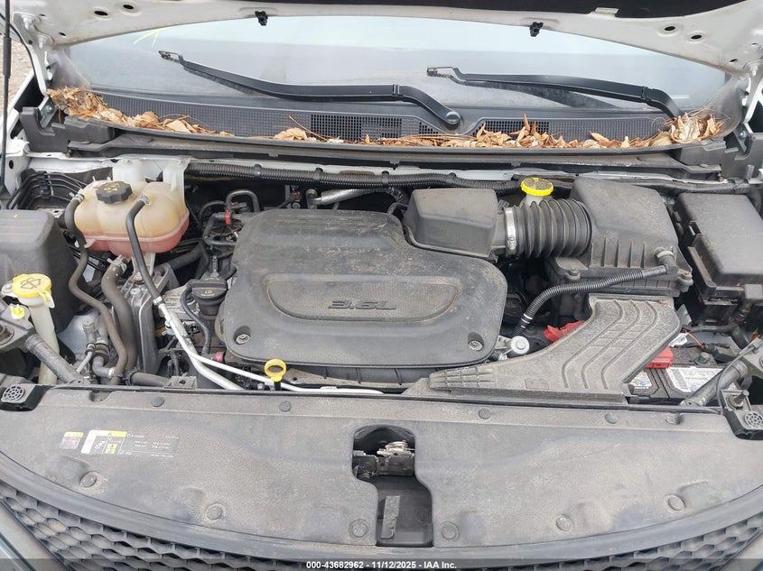 2022 CHRYSLER VOYAGER LX 2C4RC1CG7NR102700