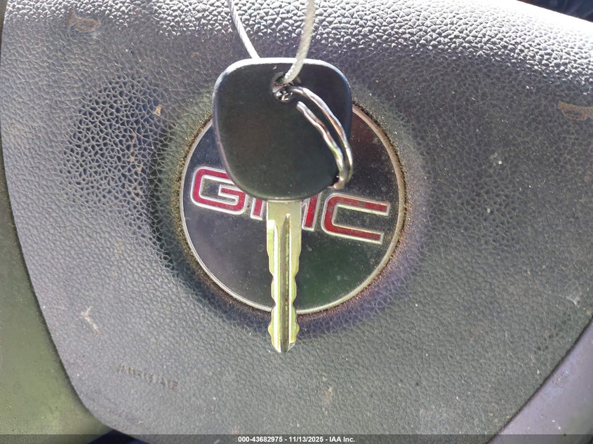 2012 GMC Yukon Slt VIN: 1GKS1CE07CR222992 Lot: 43682975