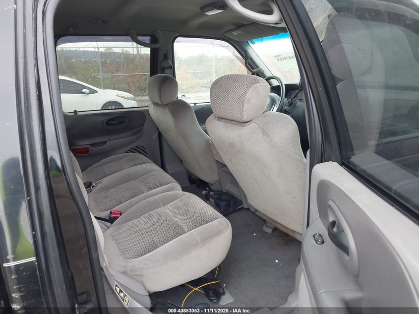 2001 Ford F-150 King Ranch Edition/Lariat/Xlt VIN: 1FTRW08L81KB67989 Lot: 43683053