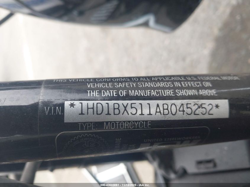 2010 Harley-Davidson Flstf VIN: 1HD1BX511AB045252 Lot: 43683061