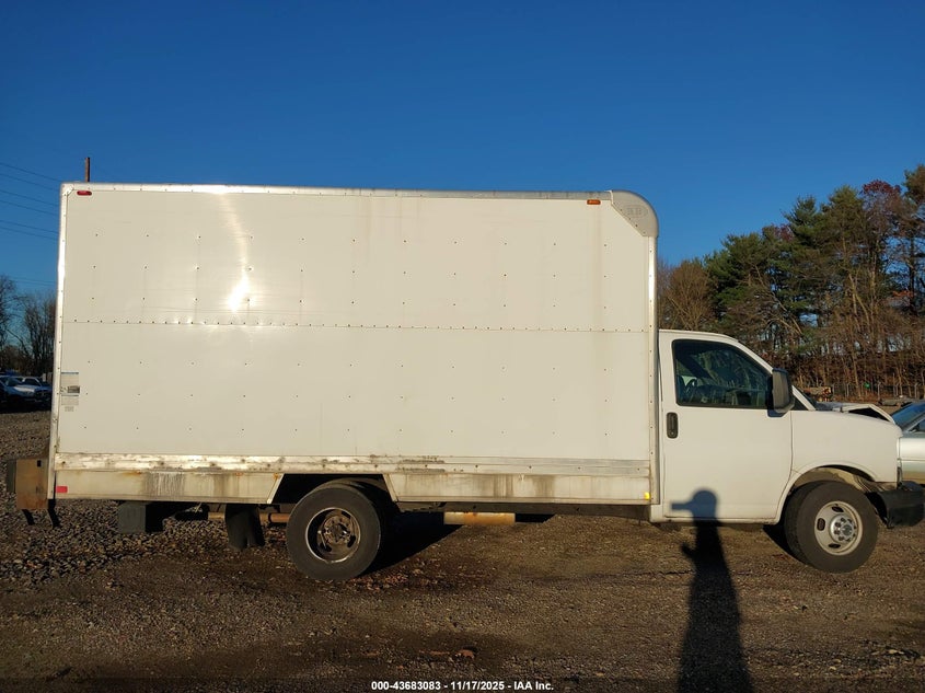 2012 Chevrolet Express Cutaway Work Van VIN: 1GB3G3CG4C1134791 Lot: 43683083