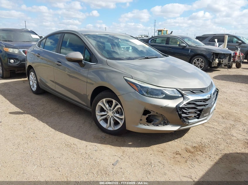 CHEVROLET CRUZE LT