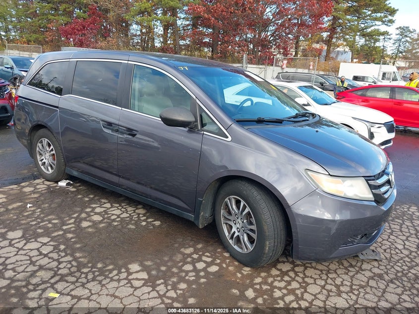 2015 HONDA ODYSSEY LX - 5FNRL5H25FB094386